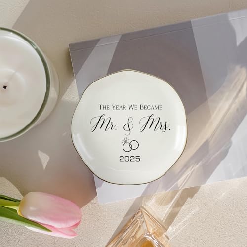 The Year We Became Mr & Mrs 2025 Ring Dish - Elegant Ceramic Ring Holder for Engagement, Wedding, and Bridal Shower Gifts - Honeymoon Keepsake for Friends, Newlyweds, and Bride-to-Be