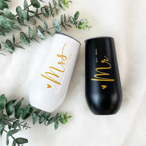 CARANOTS Mr and Mrs Gifts Wedding Gifts for Couples 2025 Bride and Groom Wedding Champagne Flutes for Engagement Anniversary Newly Engaged Cups for Mr and Mrs Champagne Tumbler 10 OZ