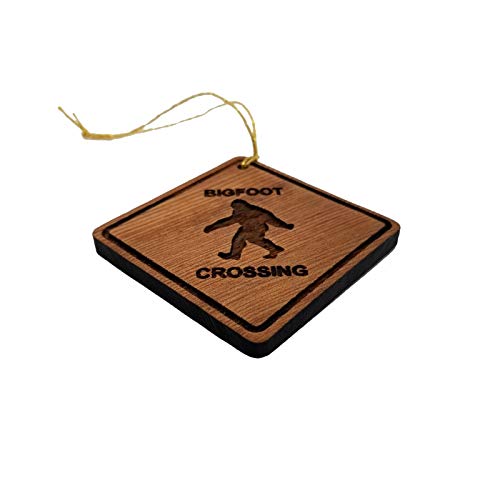 Antelope Crossing Ornament - Antelope Ornament - Wood Ornament Handmade in USA - Christmas Home Decoration - Antelope Christmas