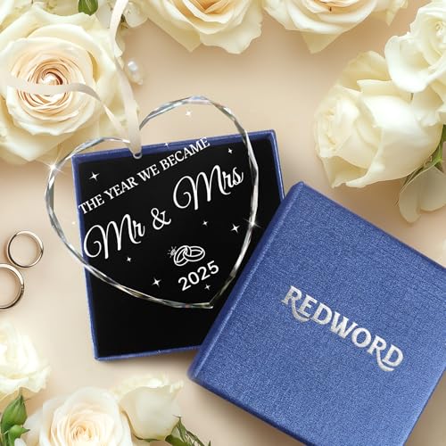 Wedding Gifts for Couples 2025, Mr and Mrs Gifts for Bride Newly Wed GIF ts for Her Just Married Ornaments 2025 Just Married Decorations Bridal Shower Ornaments