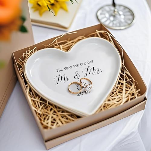 The Year We Became Mr & Mrs 2025 Ceramic Ring Dish for Wedding Jewelry Tray, Elegant Keepsake Gift for Couples, Ceramic Valet Tray for Jewelry Storage