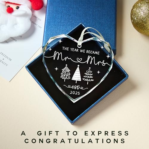 Wedding Gifts, Mr and Mrs Gifts Ornament 2025,Bridal Shower Gifts,Wedding Gifts for Couples 2025, Just Married Gift for Newlywed Couple, Bride,Crystal Glass Ornament Mr and Mrs Gifts