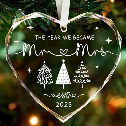 Wedding Gifts, Mr and Mrs Gifts Ornament 2025,Bridal Shower Gifts,Wedding Gifts for Couples 2025, Just Married Gift for Newlywed Couple, Bride,Crystal Glass Ornament Mr and Mrs Gifts
