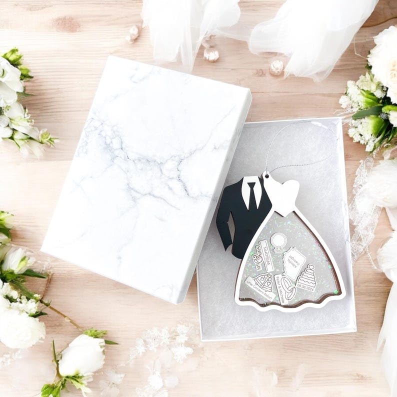 First Christmas Married Ornament 2024, First Christmas Married Ornaments Future Mr and Mrs Gifts, Wedding Gifts, 1st Just Married Bridal Shower, Wedding Ornament, Bride and Groom Shaker Ornament