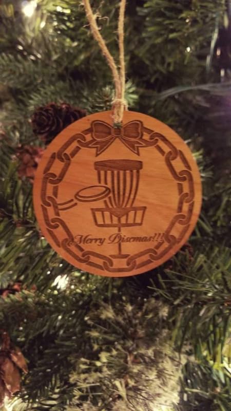 Merry Discmas Ornament, Wooden Disc Golf Christmas Ornament, Disc Golf Christmas Tree Ornament, Golfer Christmas Ornament, Golf Athlete Ornament, Disc Golf Wood Ornament for Golfer