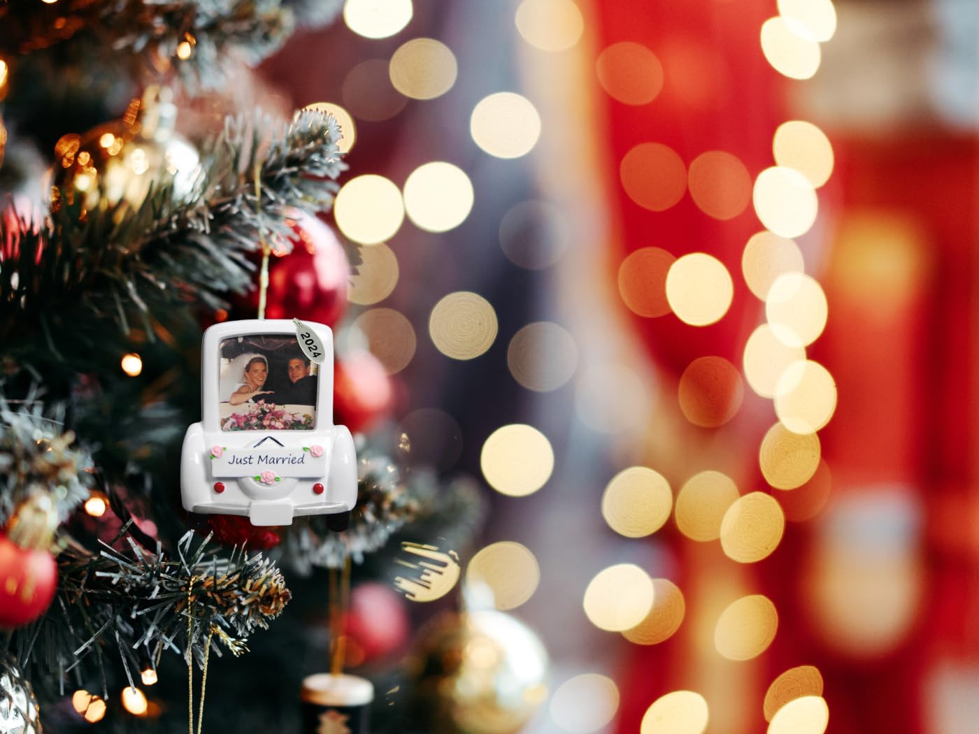 2025 Our First Christmas Ornament Wedding Car Picture Frame Ornament with Bride and Groom - Easy to Personalize - Comes in a Gift Box