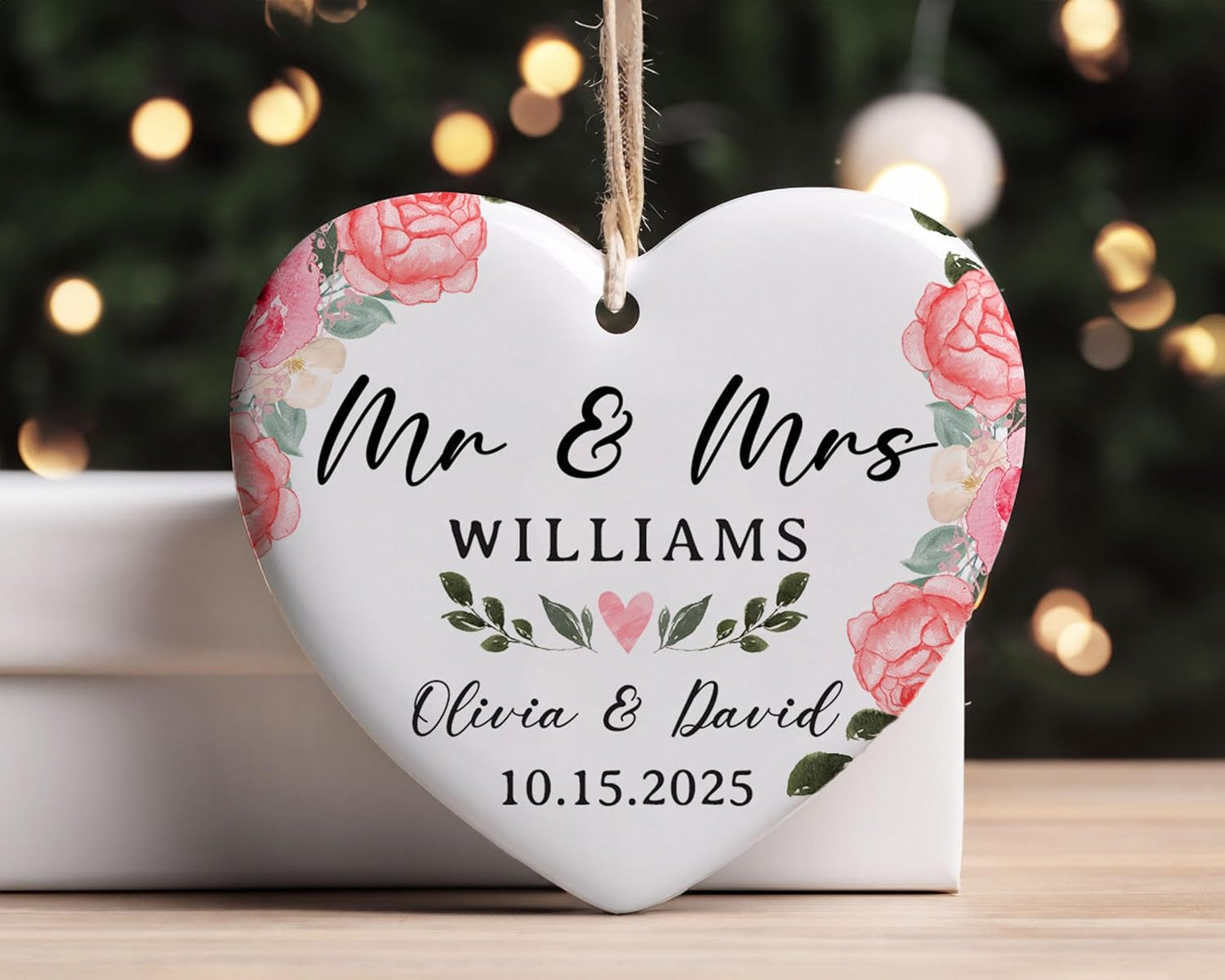 Personalized Wedding Ornament 2025, Mr and Mrs Christmas Keepsake for Newlywed, Married Couple, Bridal Shower, 1st Marriage Present Idea, First Christmas Together