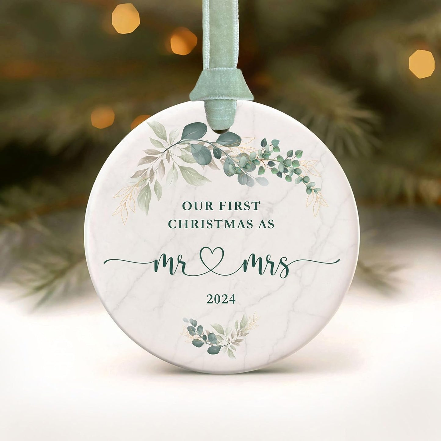 2024 First Christmas Married Ornament, Wedding Gifts for Couples, Wedding Bridal Shower Gifts for Bride to Be, Just Married 1st Xmas Newlywed - Mr and Mrs Christmas Ornaments
