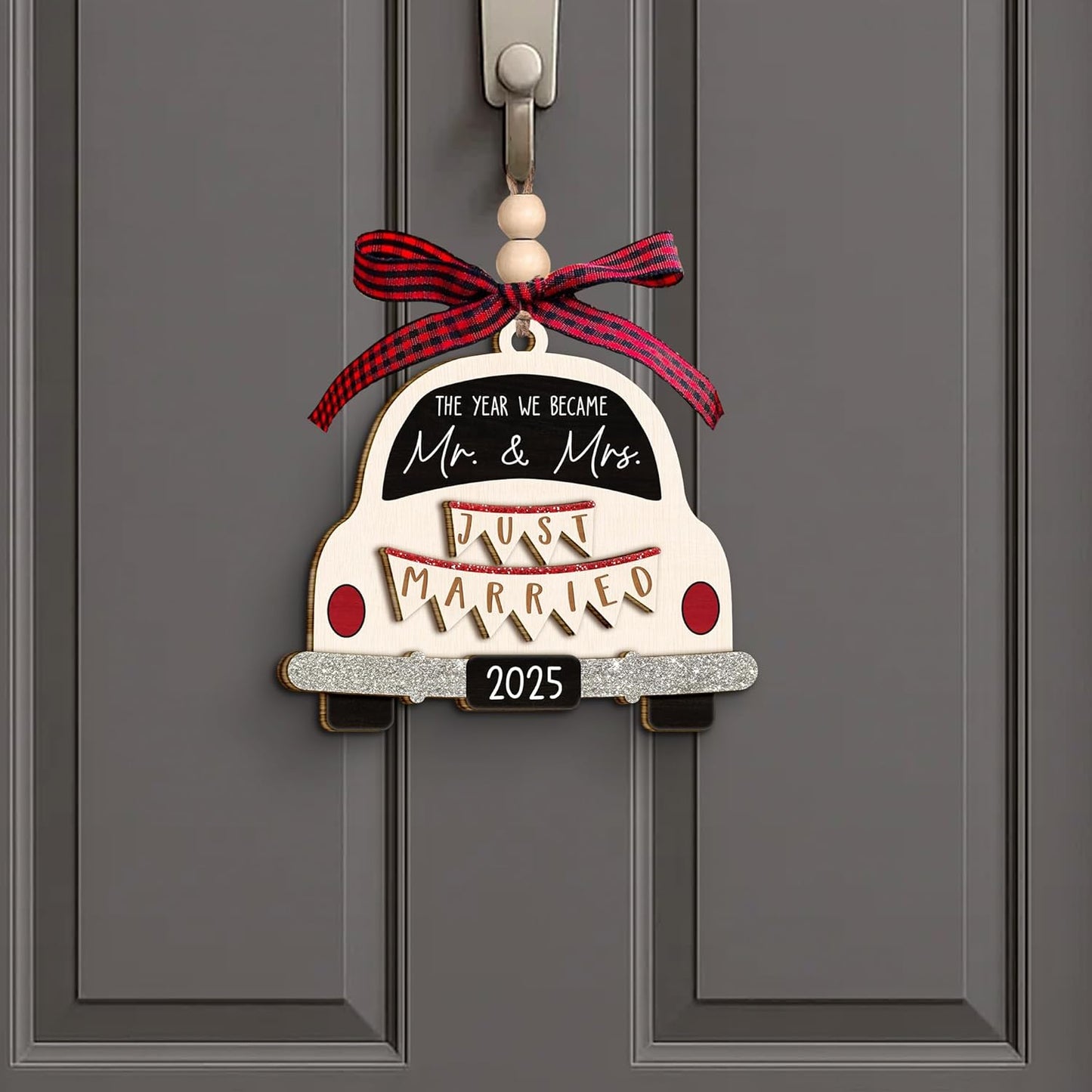 Wedding Ornament 2025 - The Year We Became Mr Mrs - Newlywed, Just Married Gift for Couple - First Christmas Wedding Gift for Newlyweds, Bride, Groom - Bridal Shower Xmas Decoration