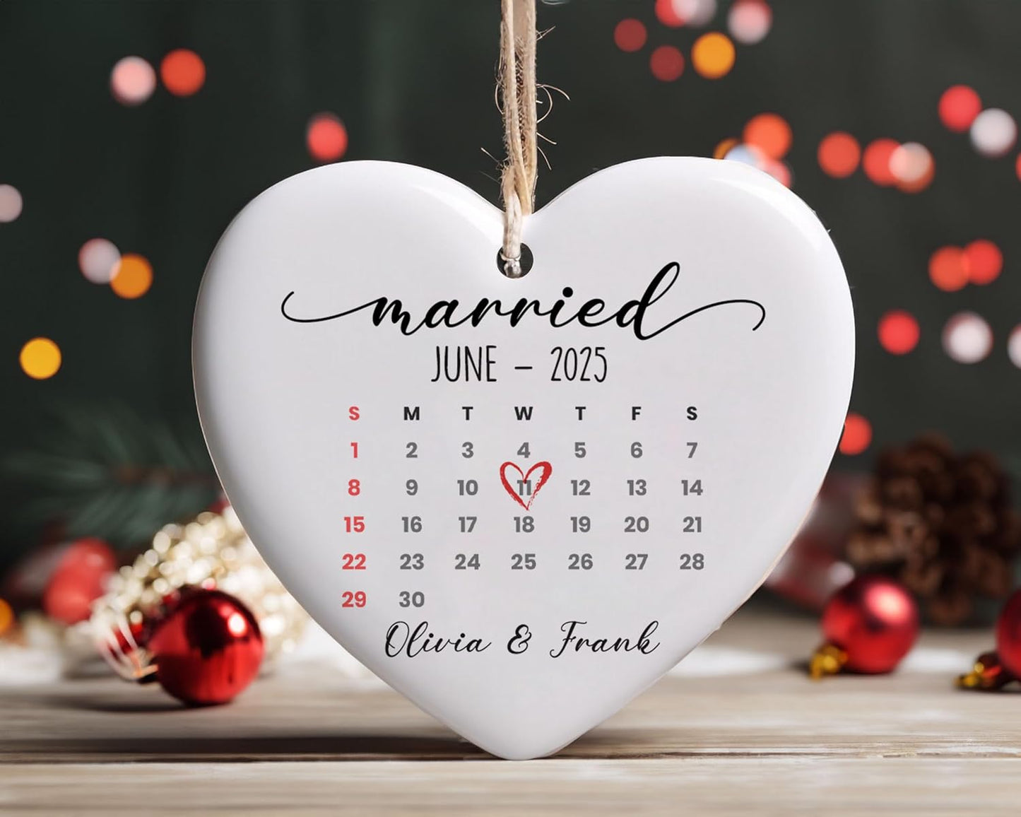 Personalized Engagement Ornament 2025, New Married Engaged Couple Ornament, Custom Wedding Date for Newlywed Couple, Wedding Bridal Shower Gift, Bride and Groom