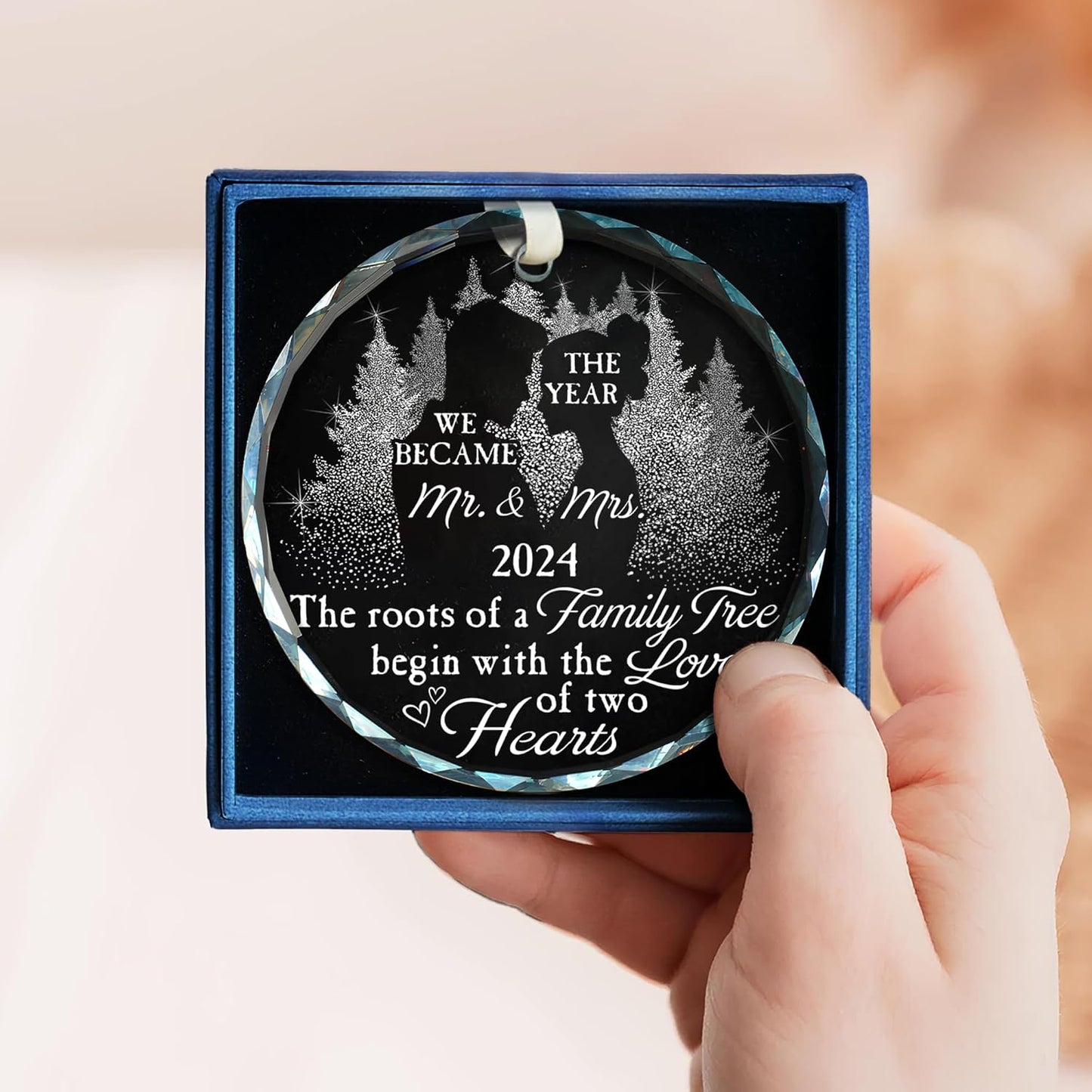 WANDER PRINTS Don't Worry, It's Gift Box Ready - Wedding Gift for Couples - 2024 First Christmas Married Glass Ornament for Couple, Bride - Bridal Shower Gift for Newlyweds - Mr & Mrs Keepsake