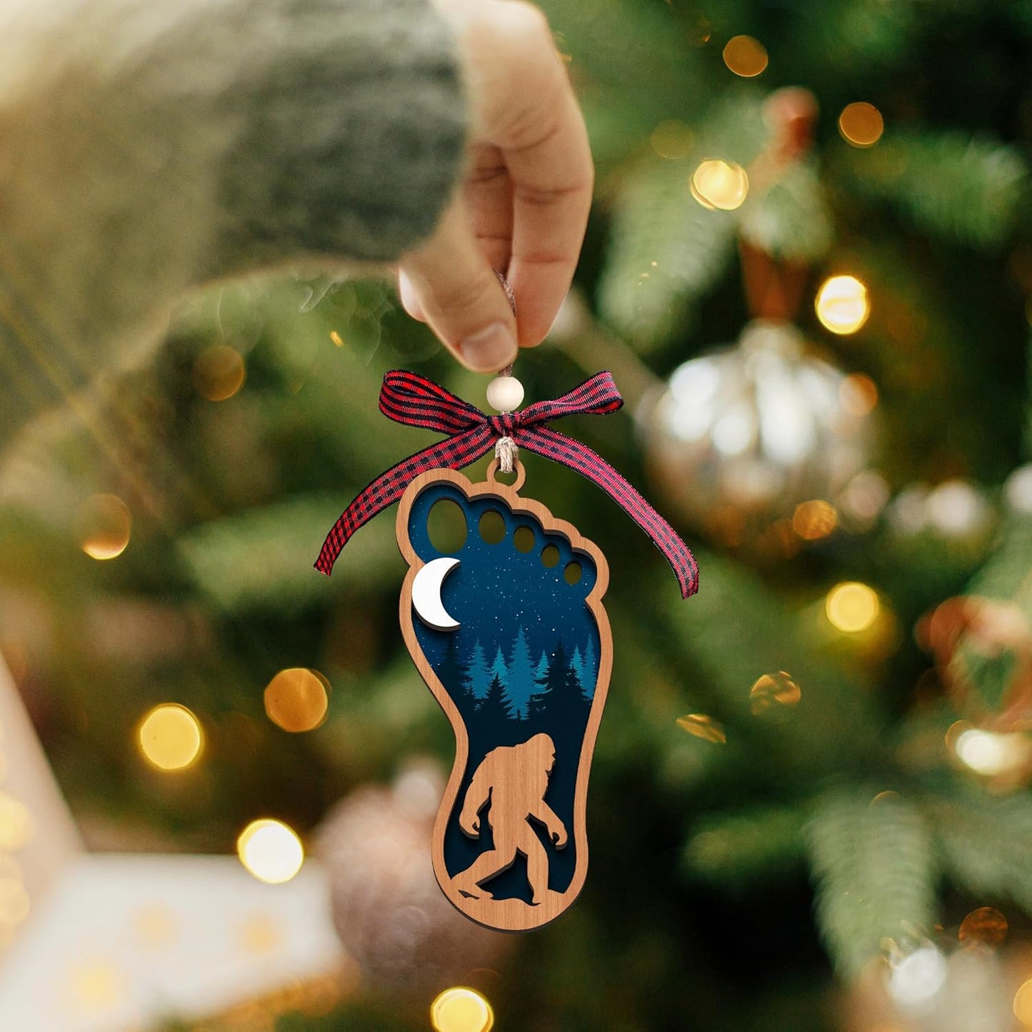 Bigfoot Ornament - Bigfoot Gifts, Sasquatch Gifts - Sasquatch Big Foot Christmas Tree Ornaments - Wood Ornament