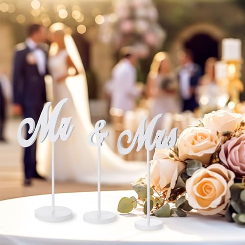 Geetery Mr and Mrs Wedding Table Decor Wooden Letter Sign Wedding Wood Tall Standing Sign Vintage Mr and Mrs Table Decorations for Photo Props Anniversary Party Supply