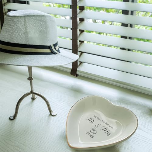 The Year We Became Mr & Mrs 2025 Ceramic Ring Dish for Wedding Jewelry Tray, Elegant Keepsake Gift for Couples, Ceramic Valet Tray for Jewelry Storage