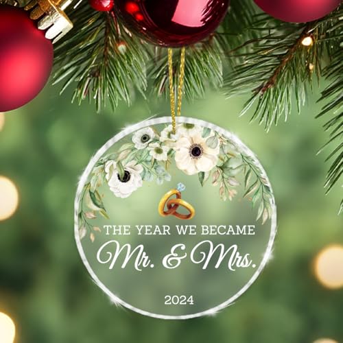 Mr and Mrs Wedding Gifts Ornament, Wedding Gifts for Couples Newlyweds, The Year We Became Mr and Mrs 2024 Acrylic Hanging Ornament