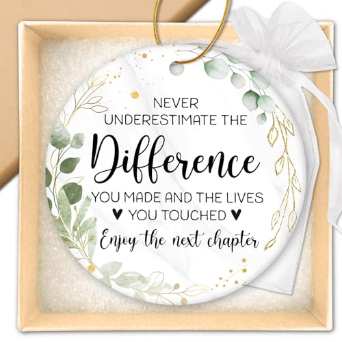 HEXMOZ Retirement Ornament 2025 - Retirement Gifts for Women, Men 2025 - Retired Gifts for Coworker, Boss, Teacher, Nurse - Retired Christmas Ornament - Christmas Decoration