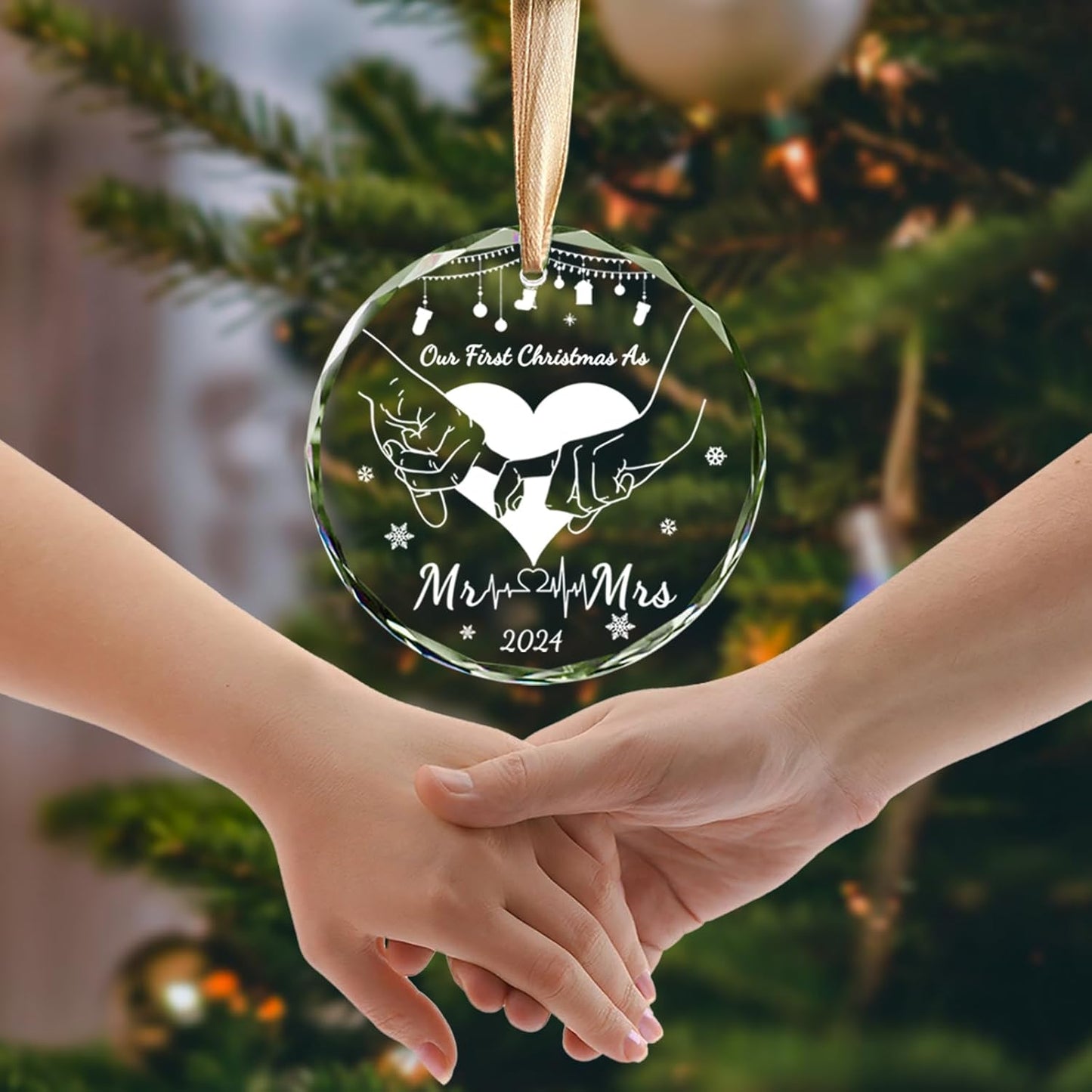 Just Married Decorations Wedding Gifts for Couples 2024,Mr and Mrs Gifts for Bride Gifts,Crystal Glass First Christmas Married Ornament 2024 for Newlyweds with Gift Box,Bridal Shower Gifts for Bride