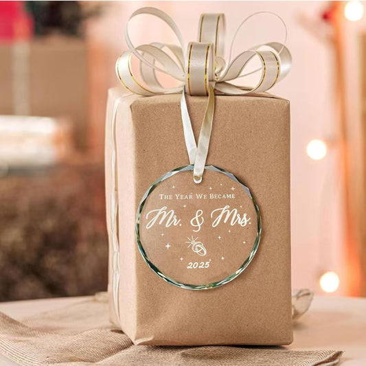 Wedding Gifts Hanging Ornament, Wedding Gifts for Couples 2025, Wedding Gifts for Bride, Bridal Shower Gifts - First Christmas Married Ornamen(Engagement)