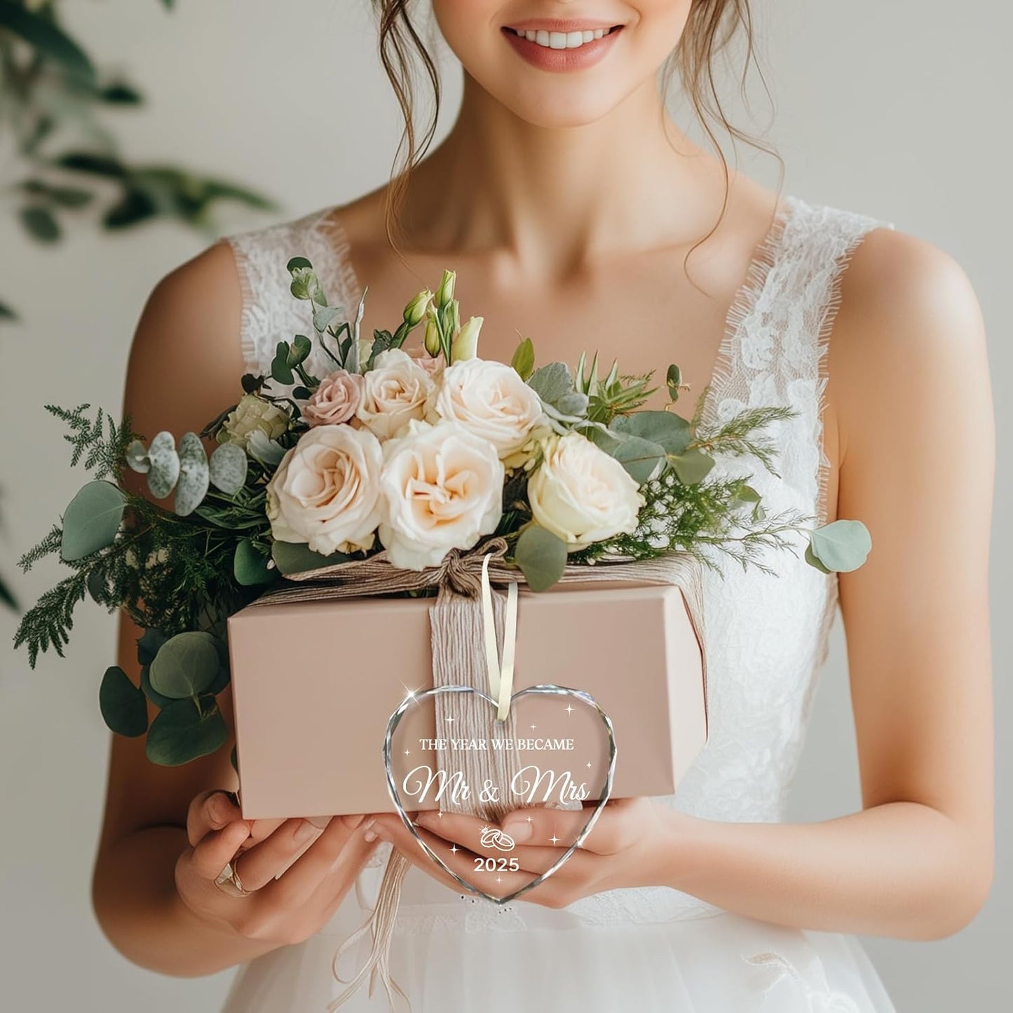 Wedding Gifts for Couples 2025, Mr and Mrs Gifts for Bride Newly Wed GIF ts for Her Just Married Ornaments 2025 Just Married Decorations Bridal Shower Ornaments