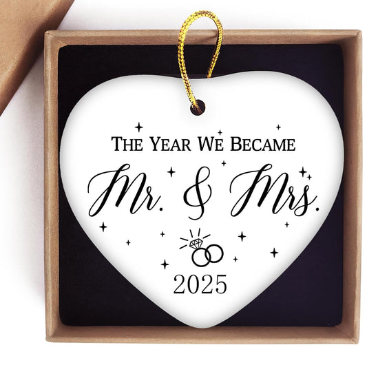 Mr and Mrs Gifts, Married Ornament Keepsake 2025, Wedding Gifts for Couples 2025, Future Mr and Mrs Gifts, Wedding Gifts for Couple Bride, Bridal Shower First Christmas Married Ornament 2025