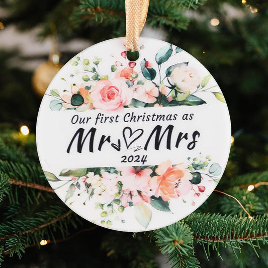 Hi.FANCY First Christmas Married Ornaments, Wedding Gifts for Couple 2024, Our First Christmas as Mr Mrs Ornament, Wedding Ornament Crystal Glass for Newlywed(with Gift Box)