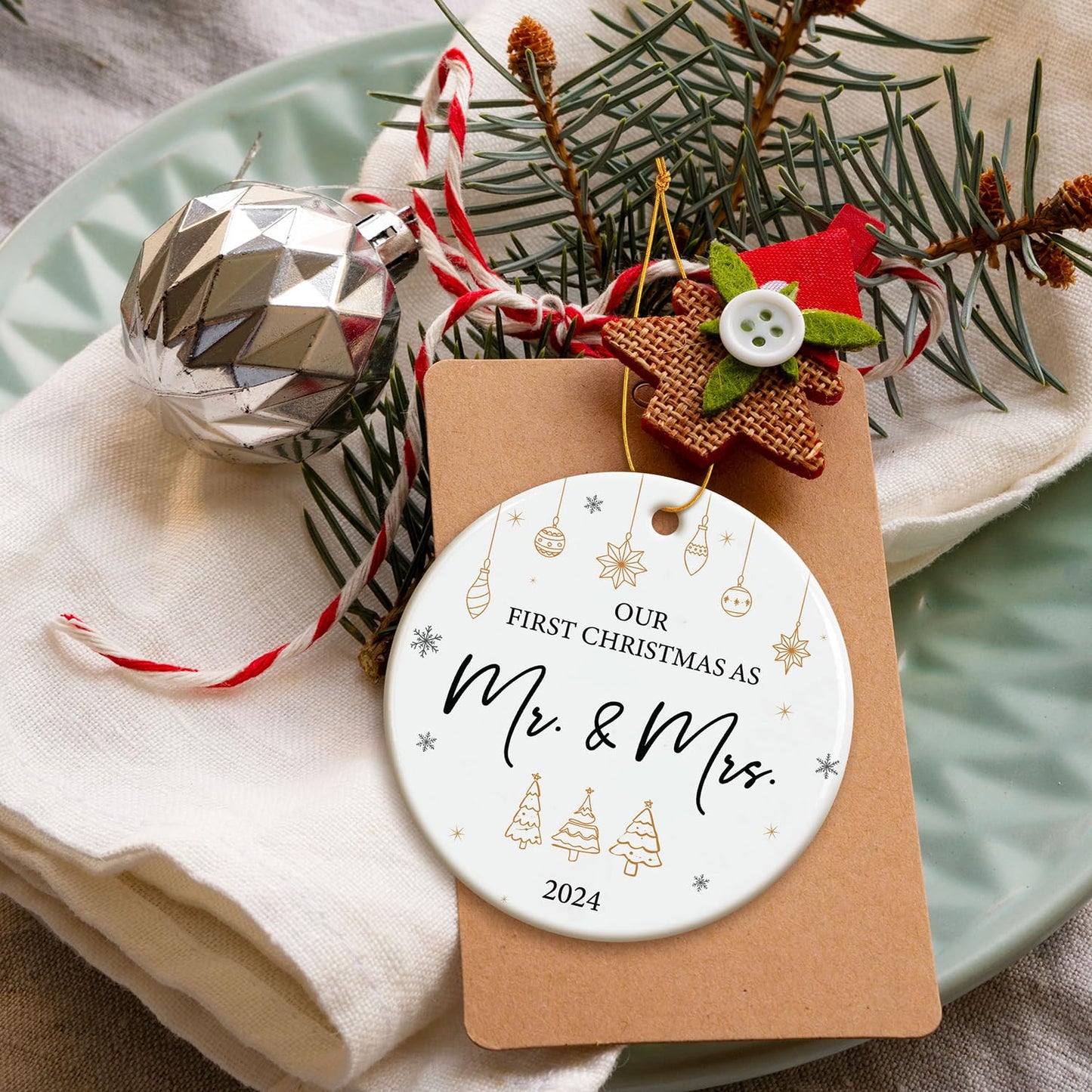 HEXMOZ First Christmas As Mr & Mrs Ornament 2024 - Wedding Gifts for Couples 2024, 1st Married, Newlyweds - Bridal Shower Gifts - Christmas Decoration