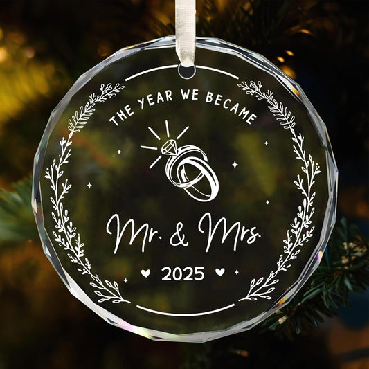 Wedding Gifts - Mr and Mrs Married Wedding Ornament 2025 - Just Married Gift for New Couples, Bride, Groom Bridal Shower Gifts Home Ornament Decoration