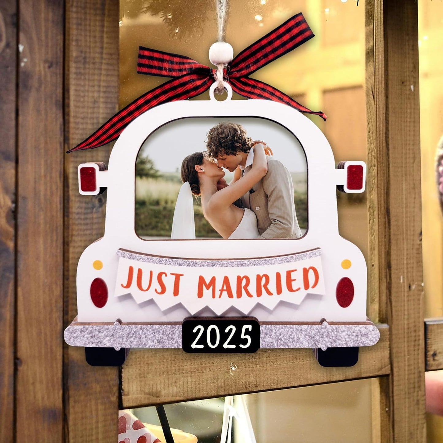 Just Married Ornament 2025 Picture Frame, Large Size - Just Married Frame - Wedding Christmas Ornament 2025 - Mr And Mrs Wedding Gifts For Newlywed Couple - Wedding Shower Gifts, Bridal Shower Gift