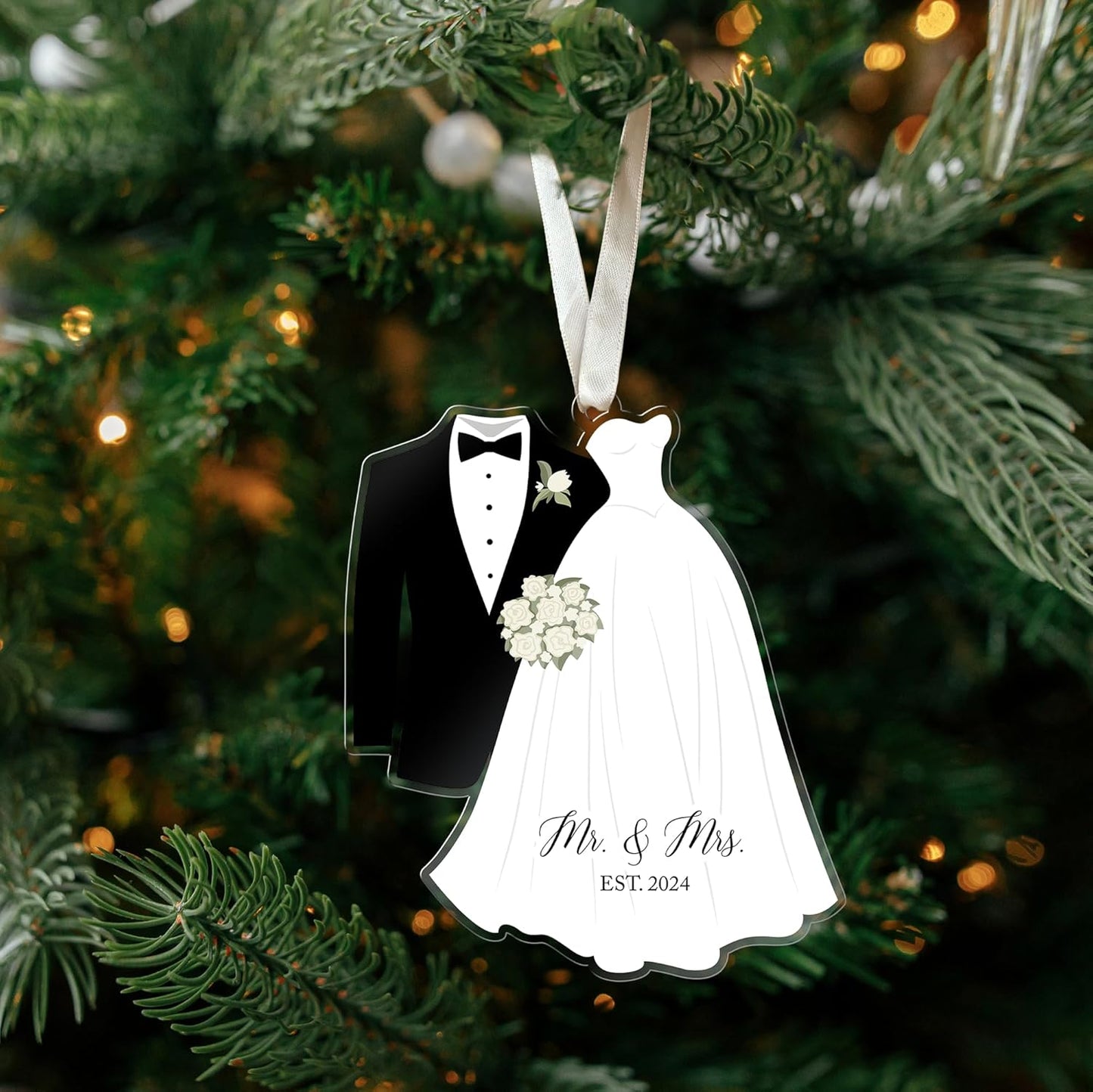 Mr and Mrs Ornament 2024 - First Christmas Married Ornament 2024 - Bride and Groom Ornaments - Bridal Shower Gifts - Acrylic Ornaments