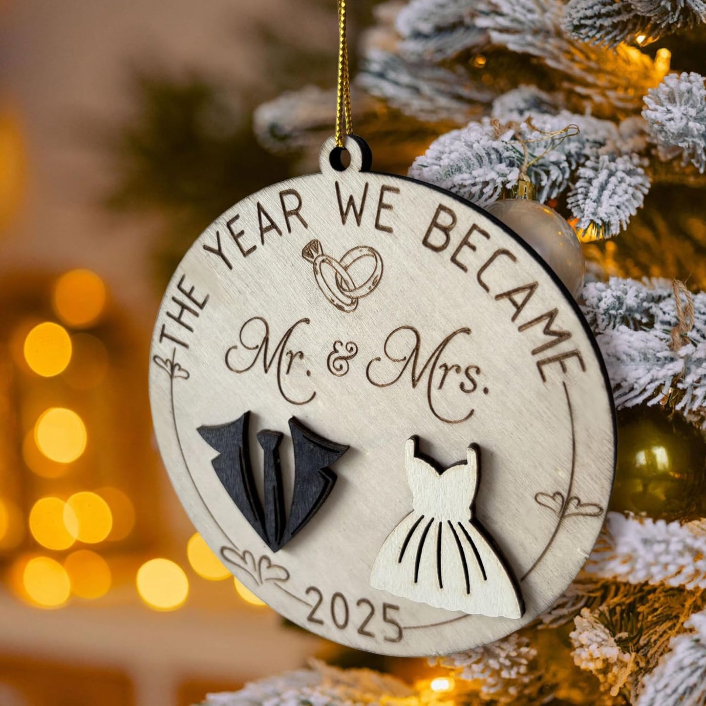 Mr and Mrs 2025 Wedding Gifts - First Christmas Married Ornament for Couples, Bride - Easily Add Personal Name With Marker (Not Included)