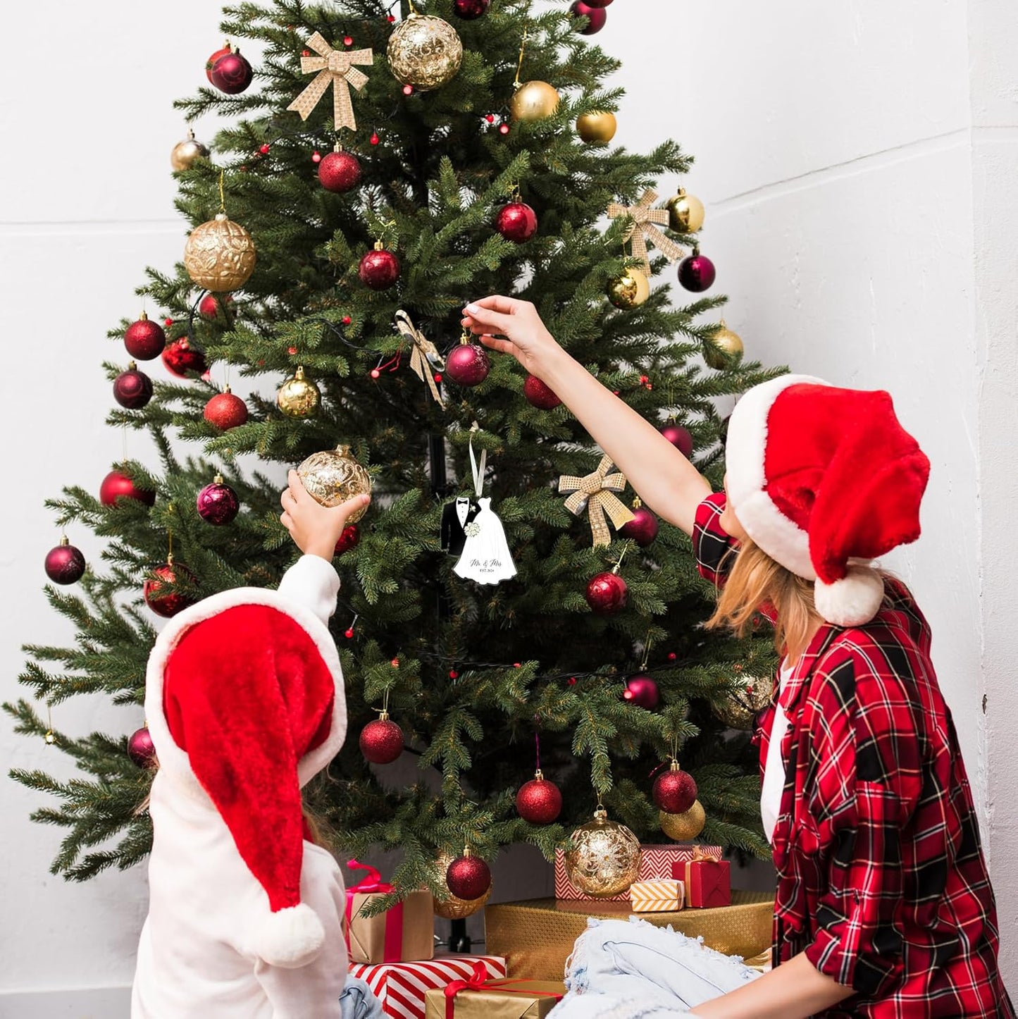 Mr and Mrs Ornament 2024 - First Christmas Married Ornament 2024 - Bride and Groom Ornaments - Bridal Shower Gifts - Acrylic Ornaments